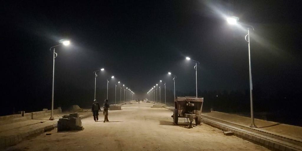 SOLAR ABS 90W STREET LIGHT (ECONO SERIES)