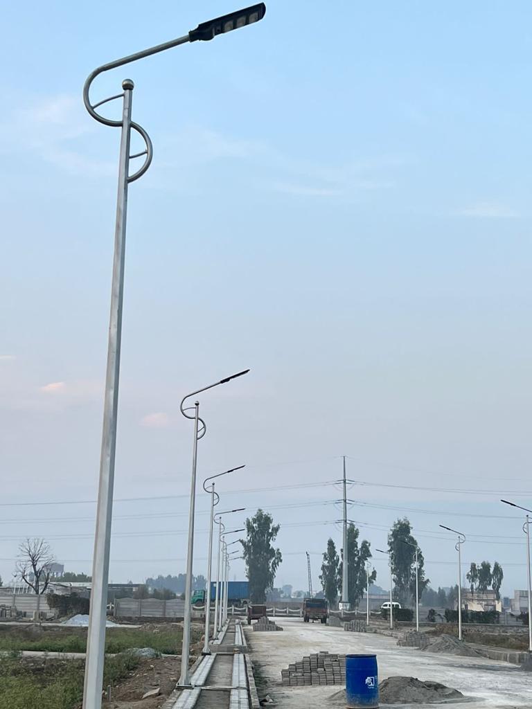 SOLAR ABS 90W STREET LIGHT (ECONO SERIES)