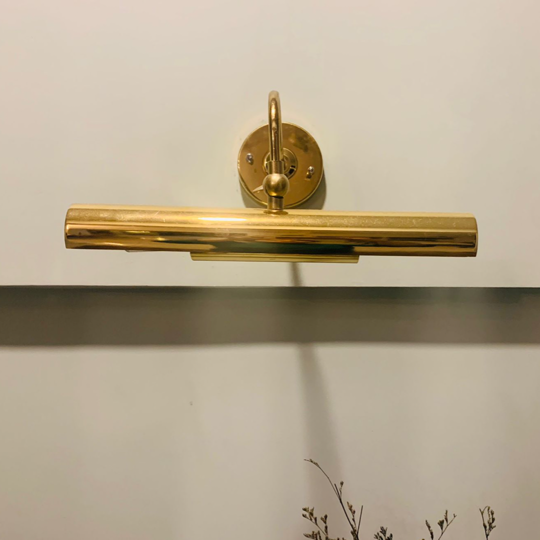 Golden  Picture Light