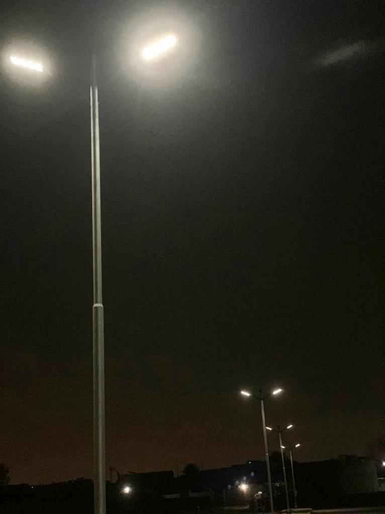 SOLAR ABS 120W STREET LIGHT FL-32 (ECONO SERIES)