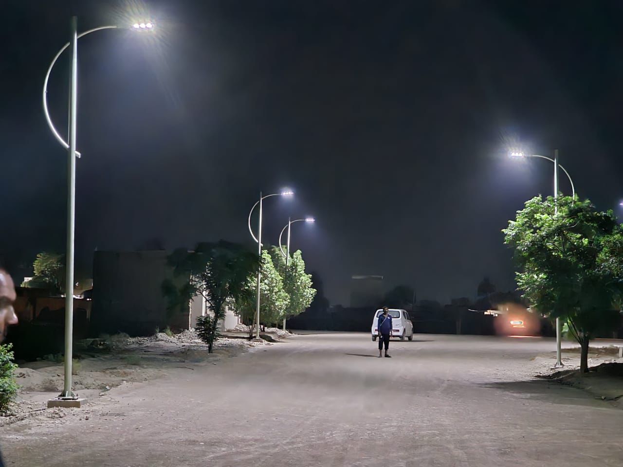 SOLAR ABS 90W STREET LIGHT (ECONO SERIES)