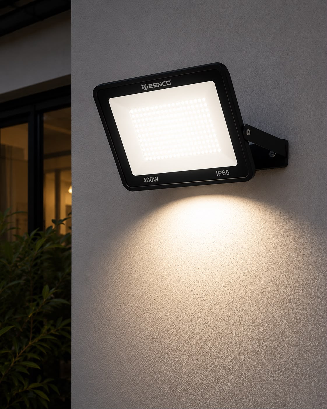 ESNCO 400W SMD Sleek Outdoor LED Flood Light – IP65 Waterproof &amp; 2-Year Warranty